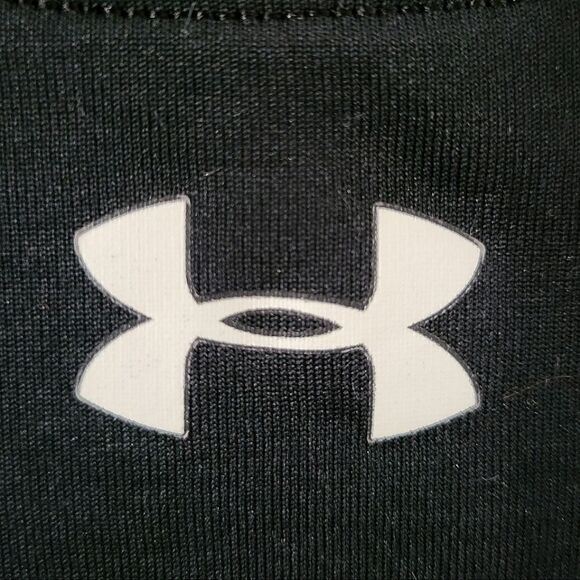 Under Armour Women’s Black Loose Fit Heatgear® Short Sleeve Tee - Picture 8 of 11